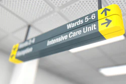 Image of hospital sign pointing toward the ICU.